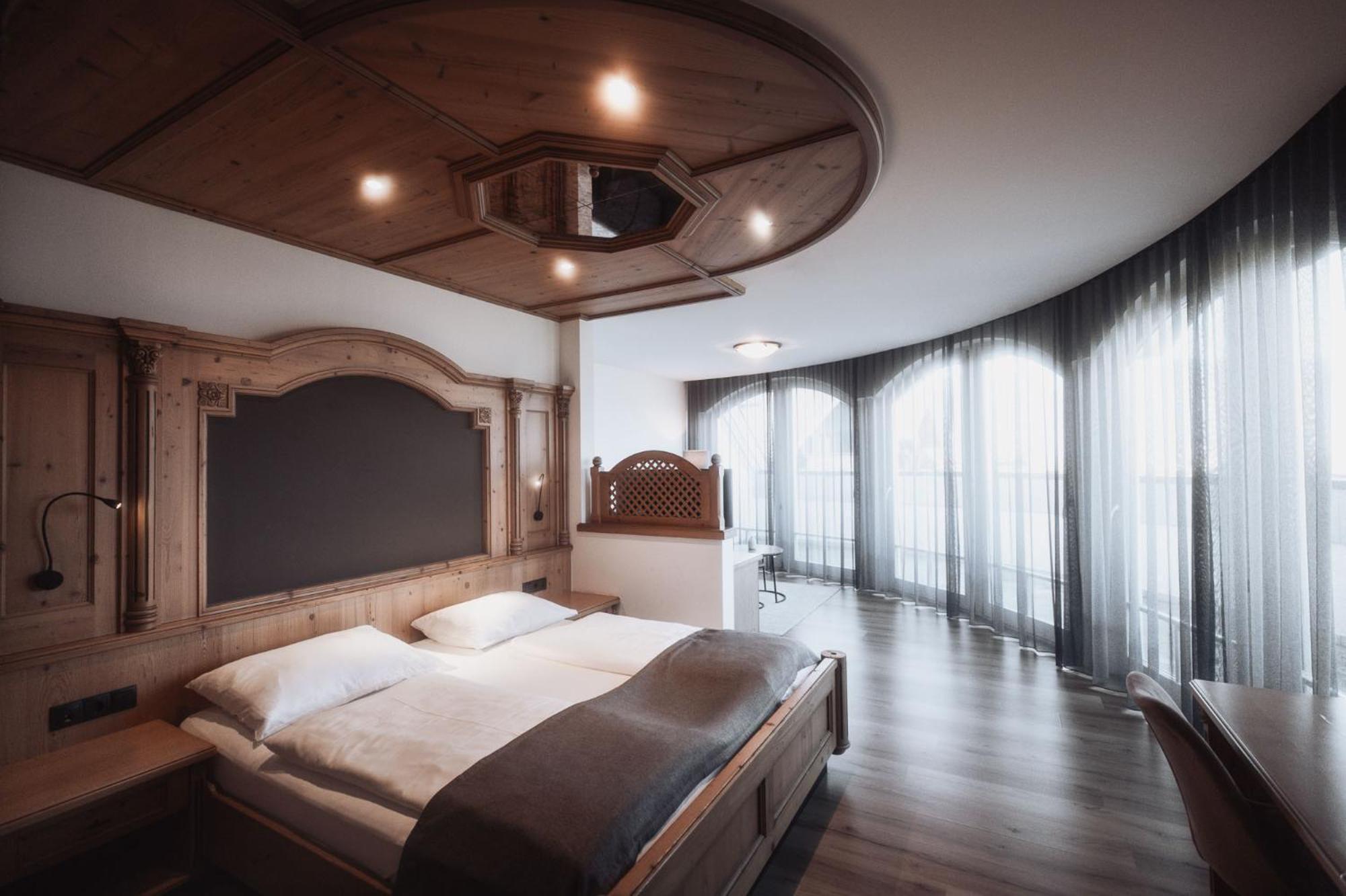 Hotel Montis - Active Nature Spa Brunico Kültér fotó
